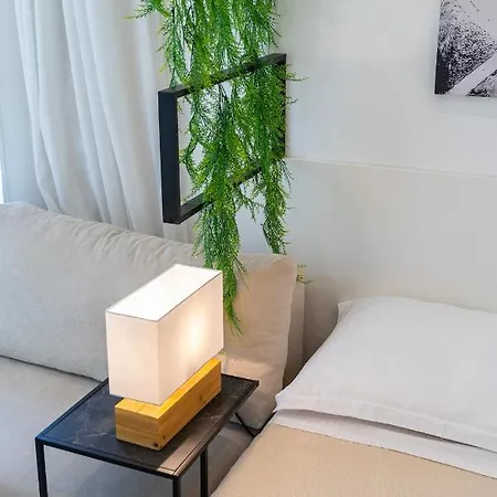 Apartman Studio & Conopeum Zára